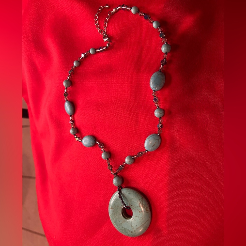 Elegant Blue Beaded Necklace